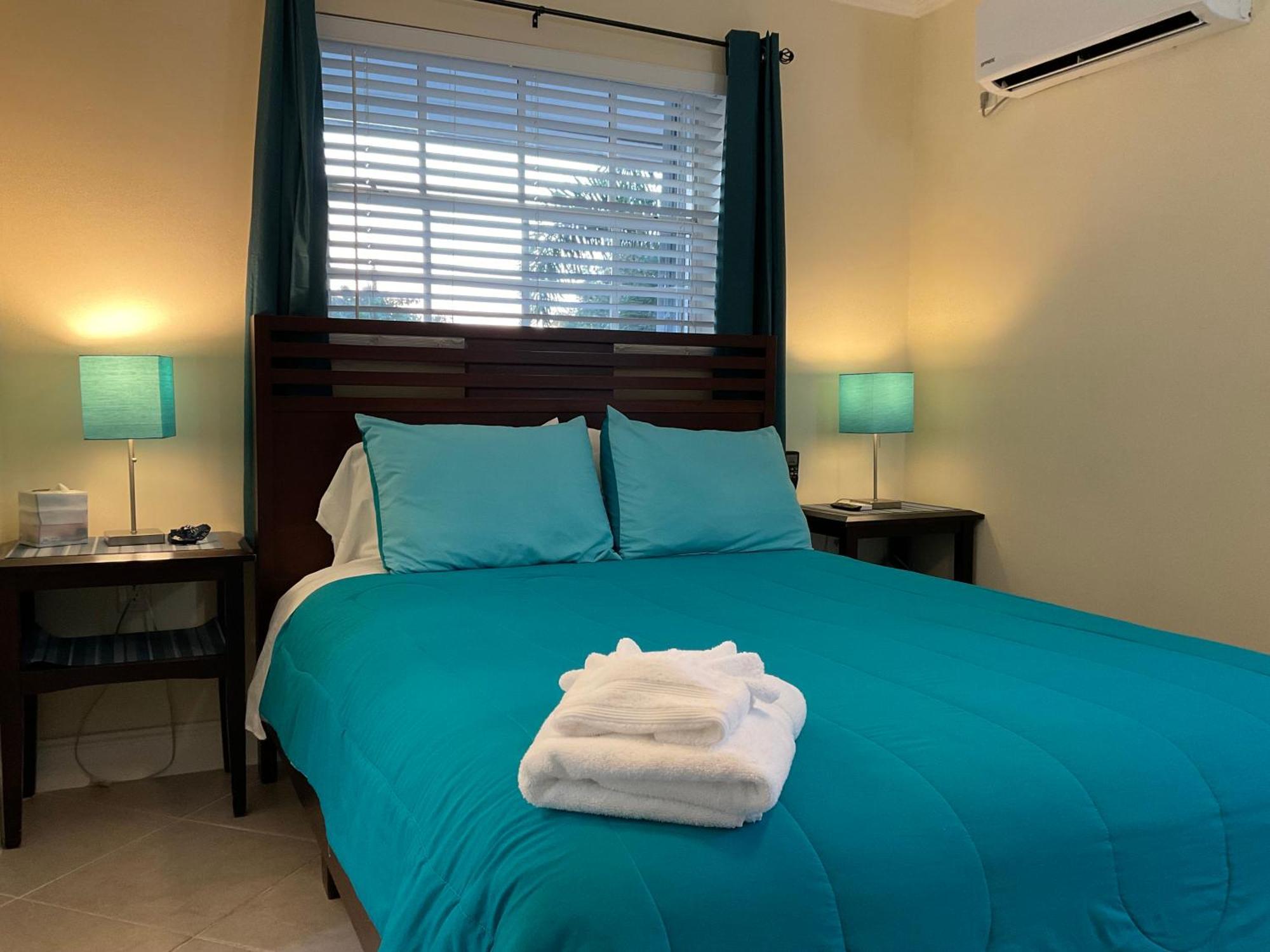 Cozy Guest Room Pompano Beach Exterior photo